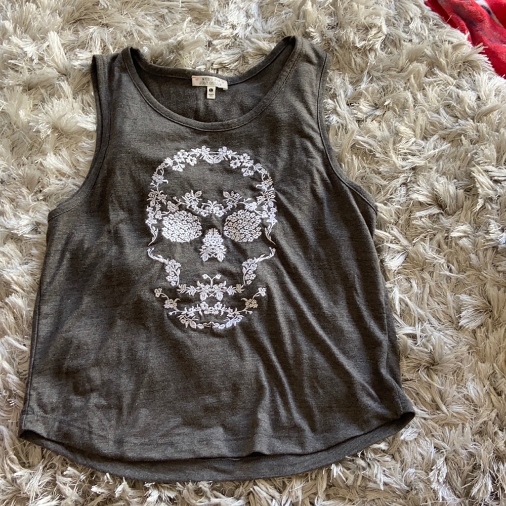 Cute Grey Lace Floral Skull Print Muscle Tank